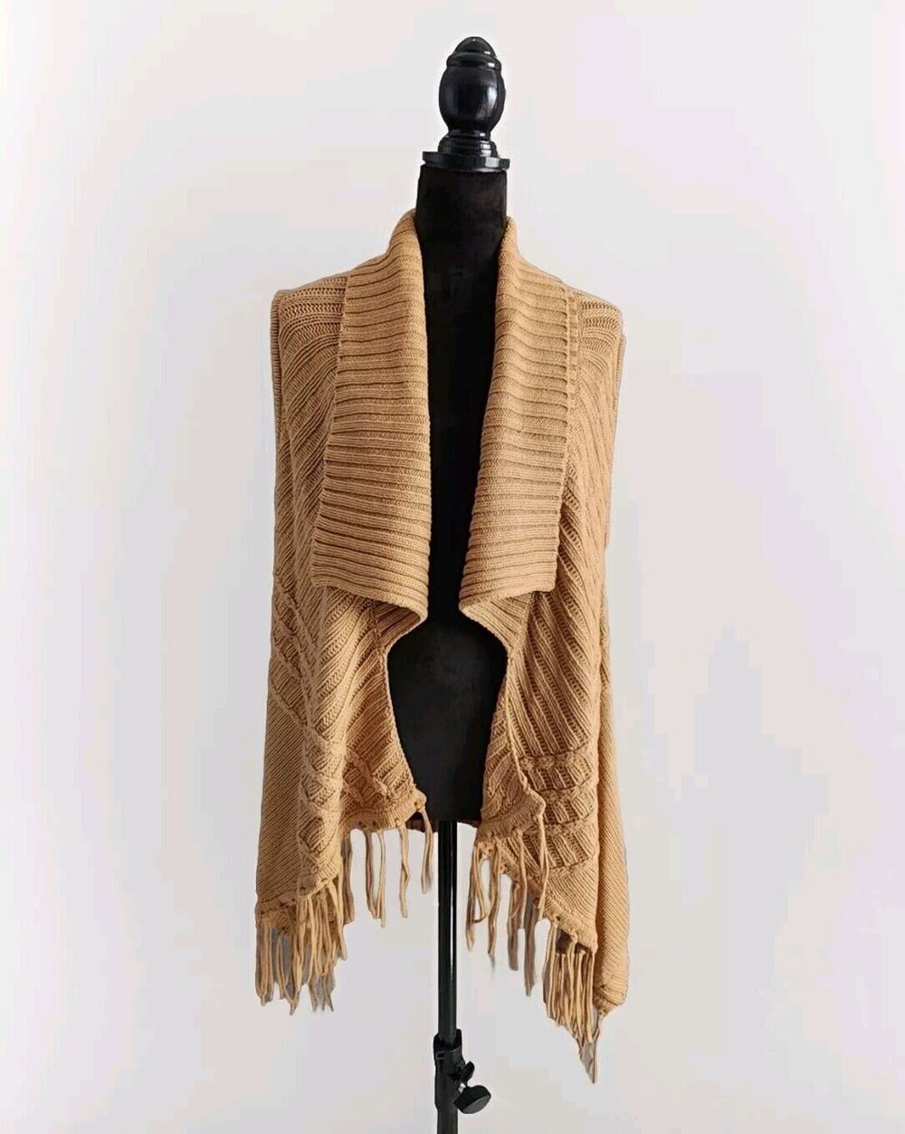 AUGUST SILK WOMEN'S CAMEL SLEEVELESS CARDIGAN SWEATER VEST WITH FRINGE SIZE L
